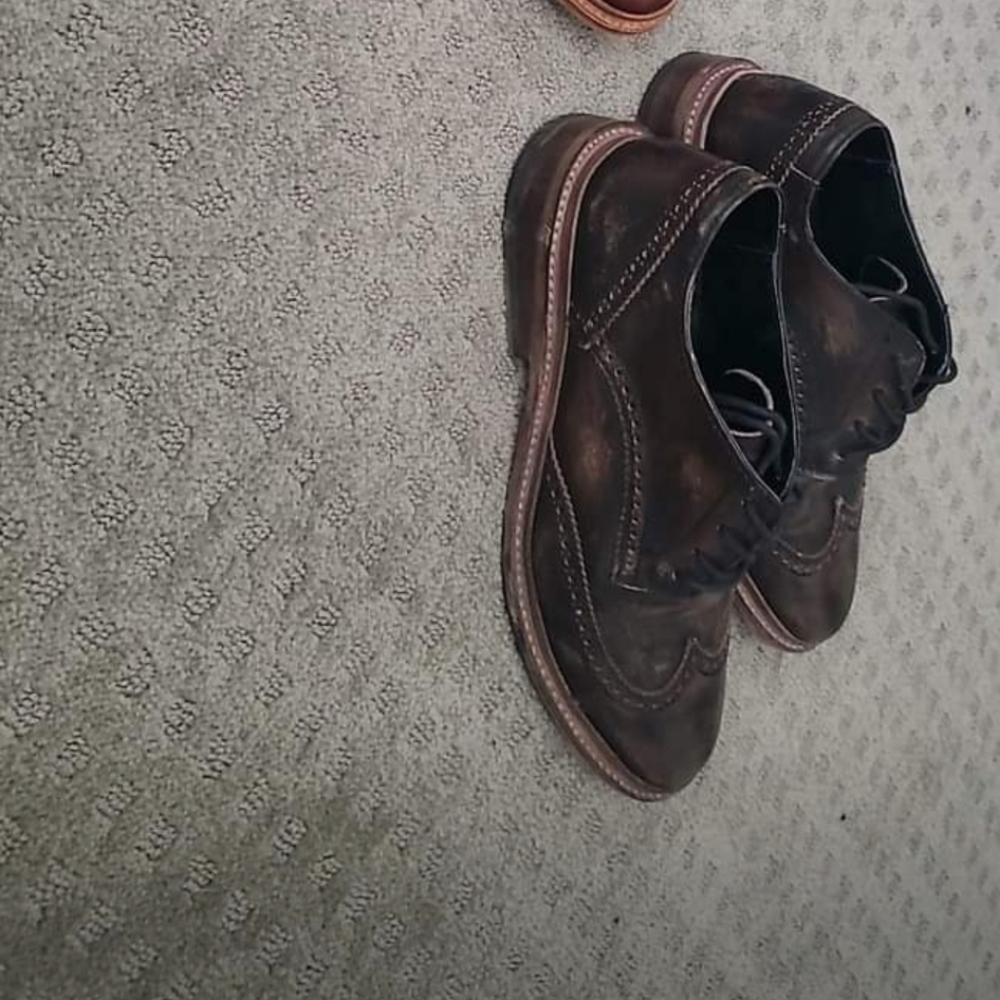 Mens size 9 Freebird by Steven Kensington